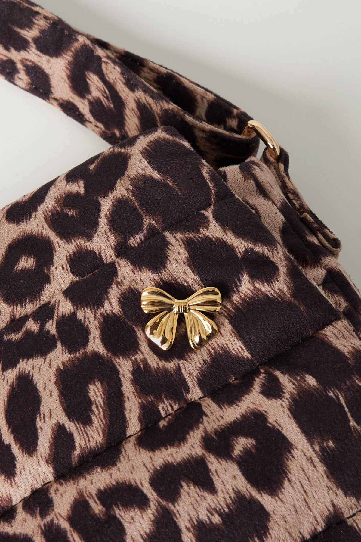 Simple Bow Brooch Eloise Closet Jewelry