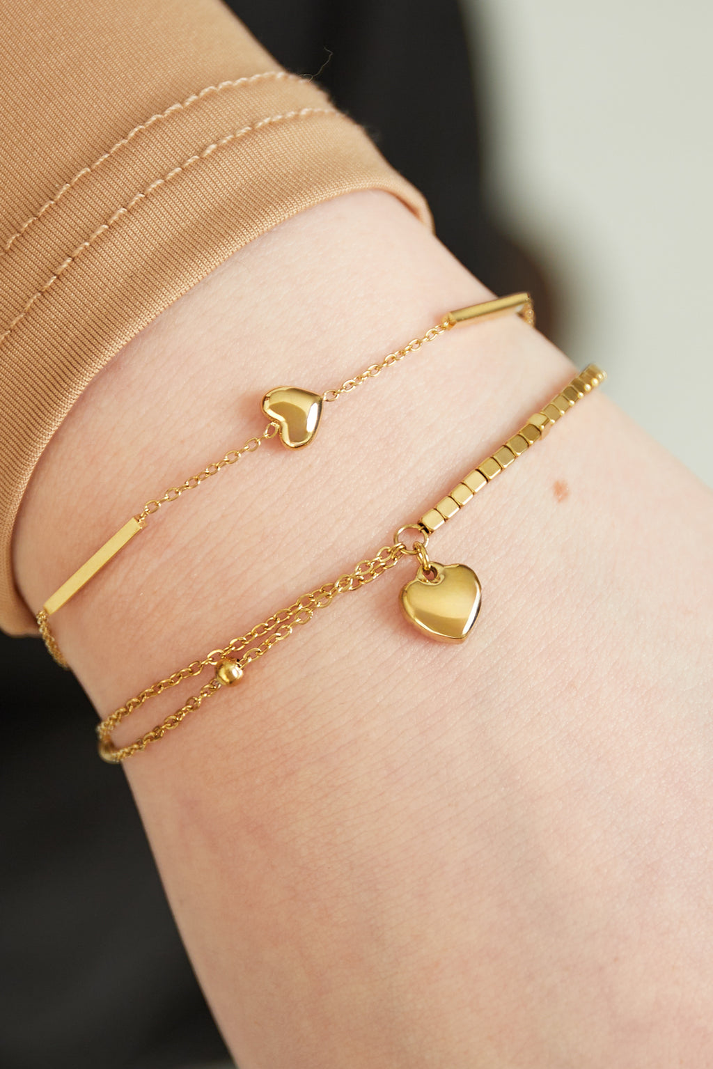 Minimal Heart Bracelet