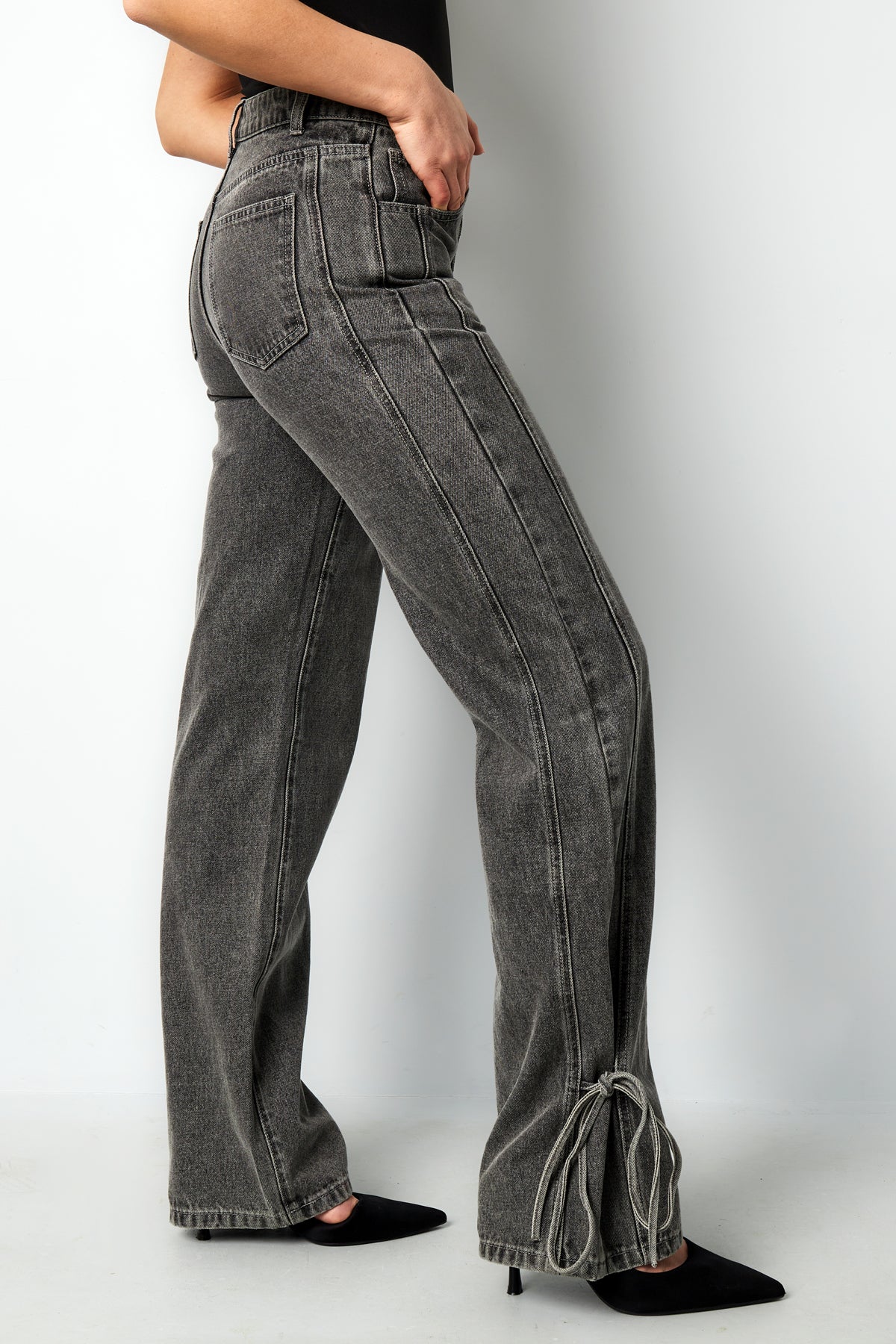 Eloise Closet Straight-Leg Cotton Denim with Knot Detail