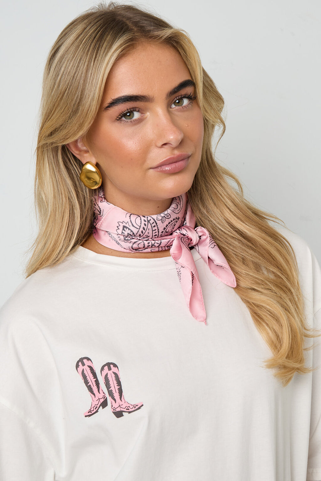 Blush Paisley Scarf Eloise Closet
