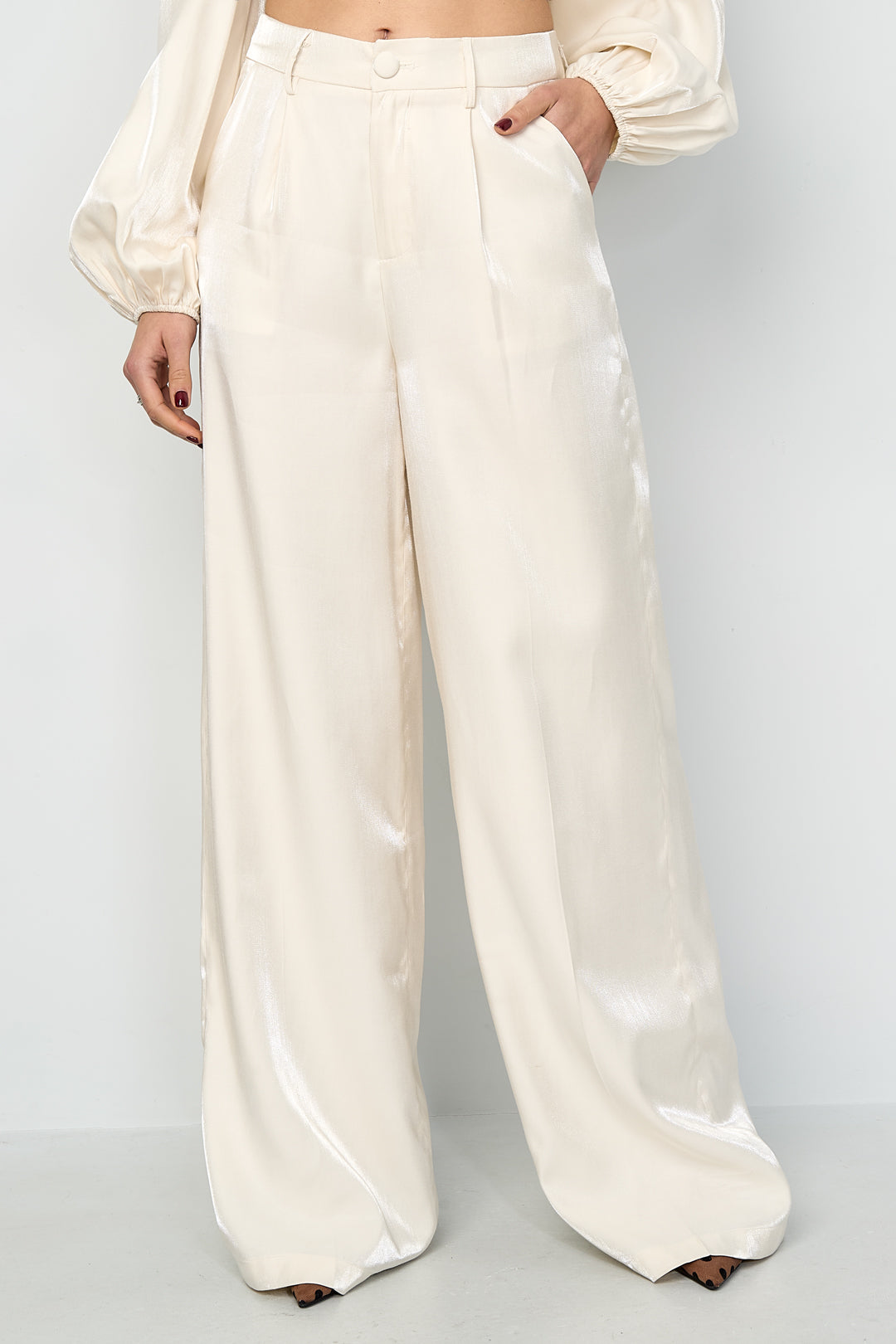 Velvet Kiss Straight Pants Eloise Closet