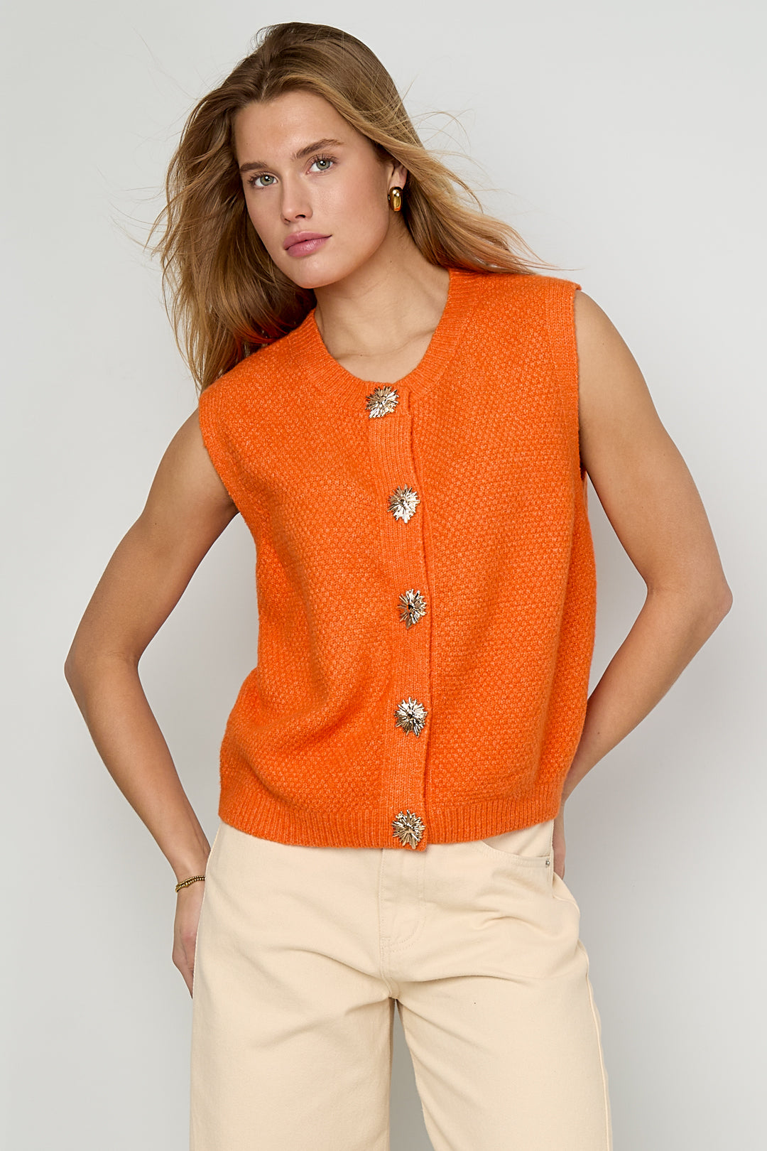 Essentials Knitted Vest – Effortless Layering for Every Season