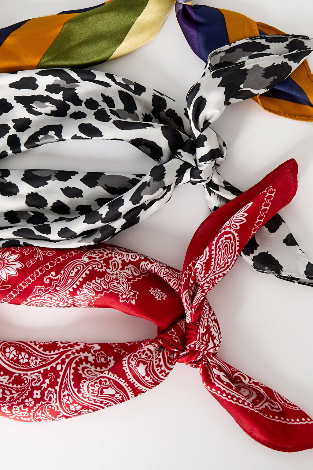Summer Coral Coast Scarf Eloise Closet