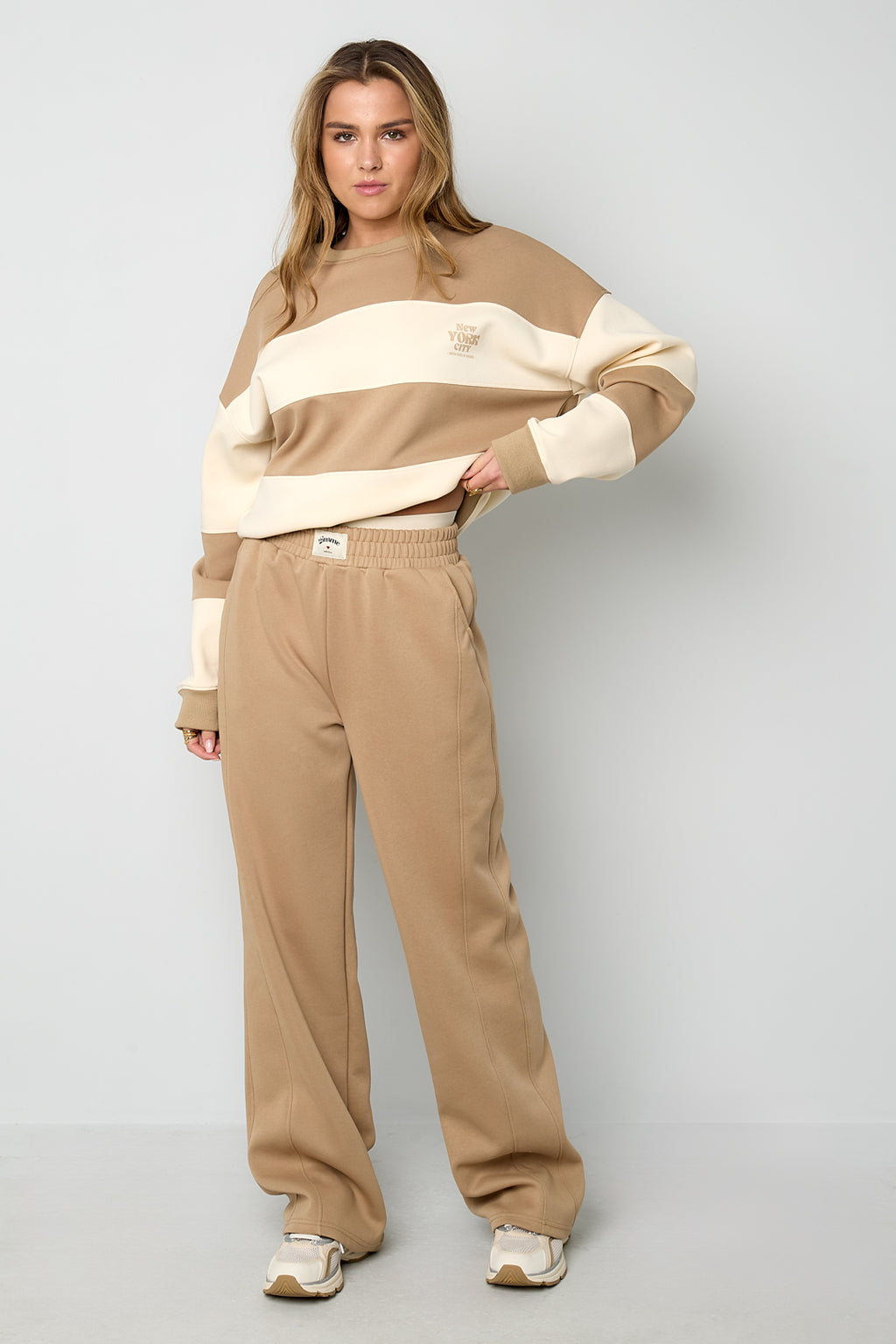 Eloise Closet Premium Sport Straight Leg Pants