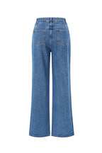 Eloise Closet Heart Embroidery Straight-Leg Denim – Playful & Polished