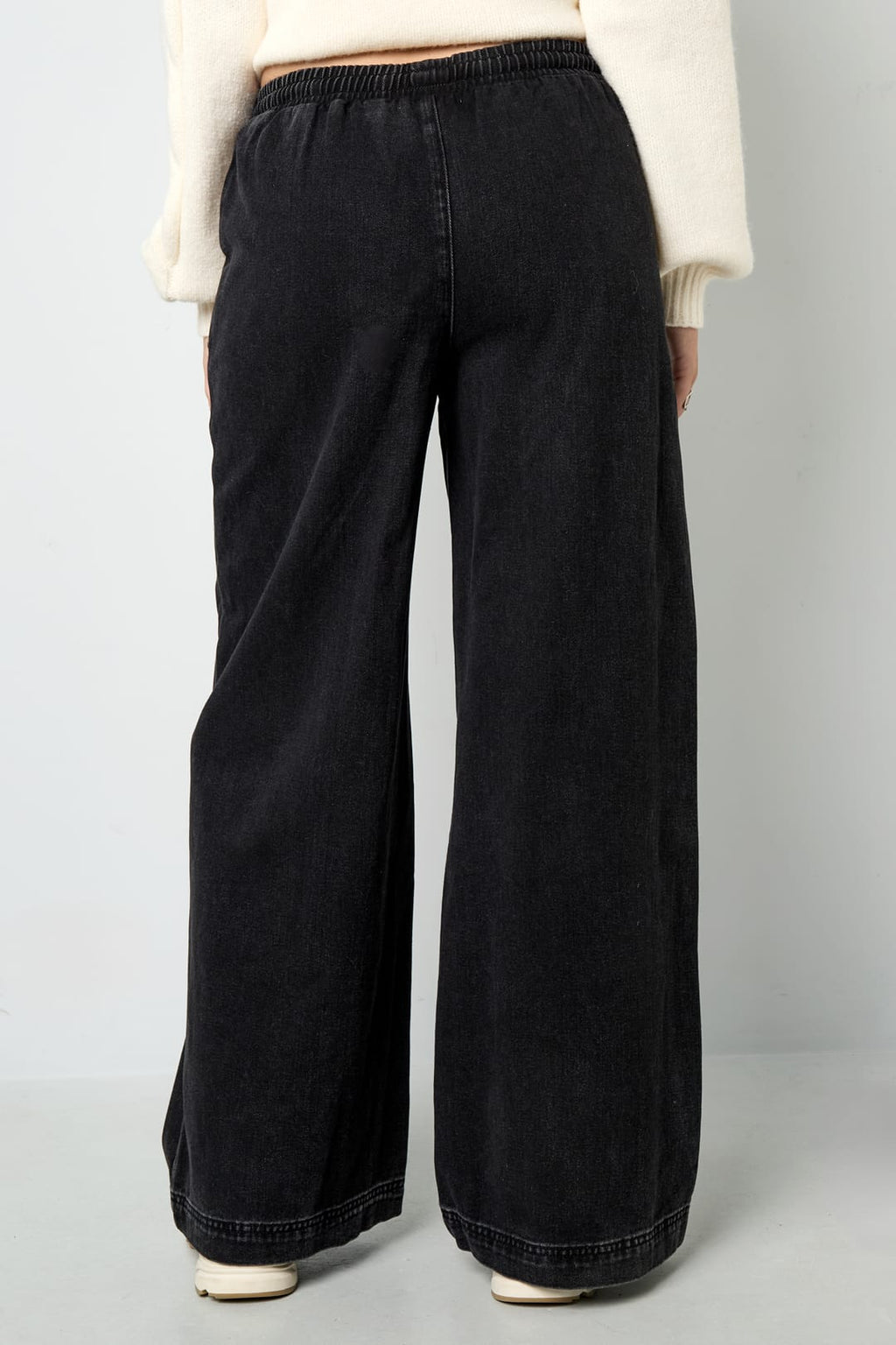 Eloise Closet Woven Cotton Wide Leg Denim – Sporty, Chic, Essential