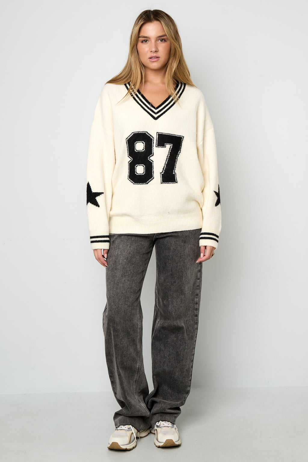 Eloise Closet "87" Sweater – Your New Varsity Favorite