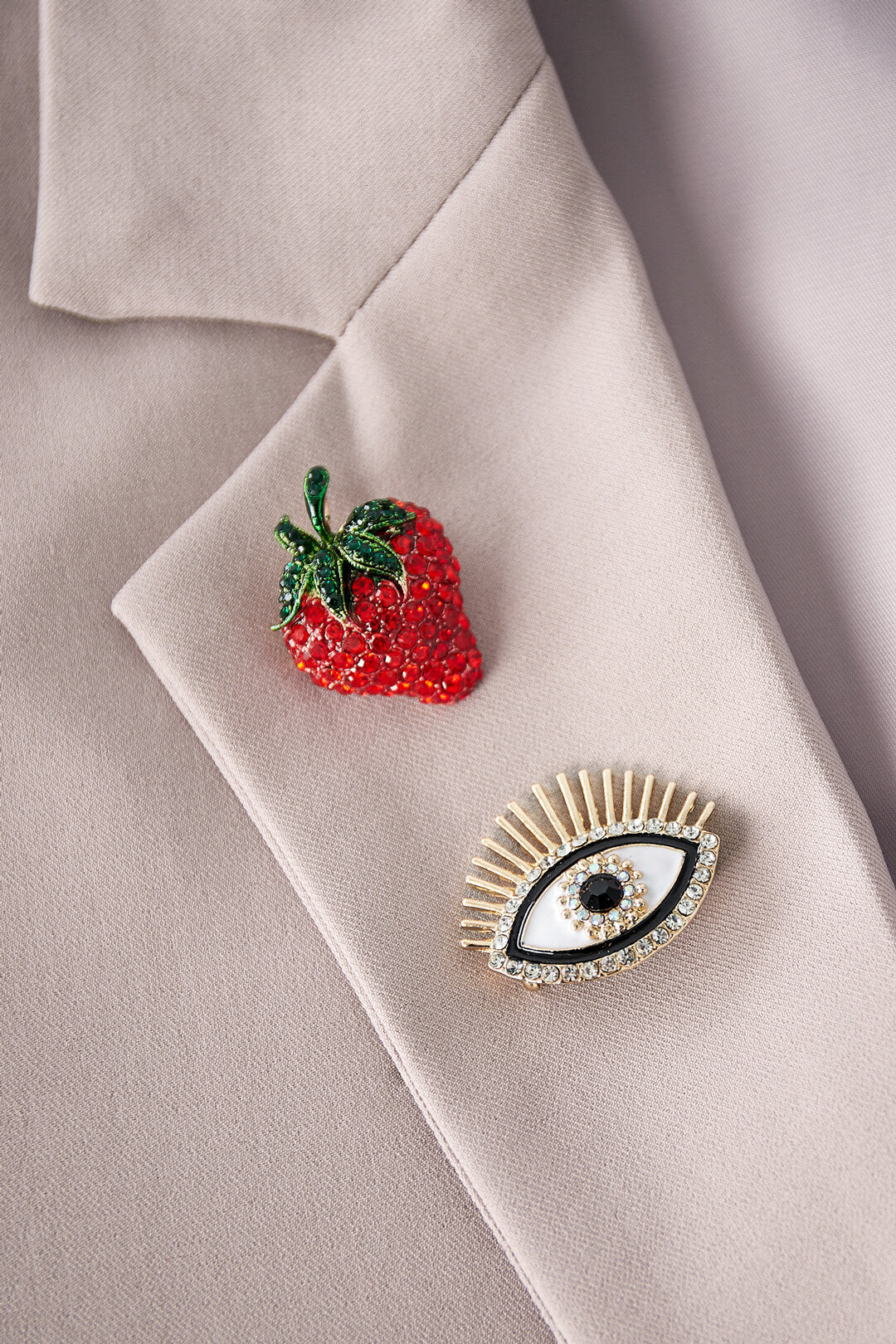 All Eyes On You Brooch Eloise Closet Jewelry