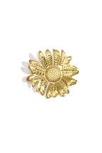 Brooch hairpin in flower shape with dotted motif