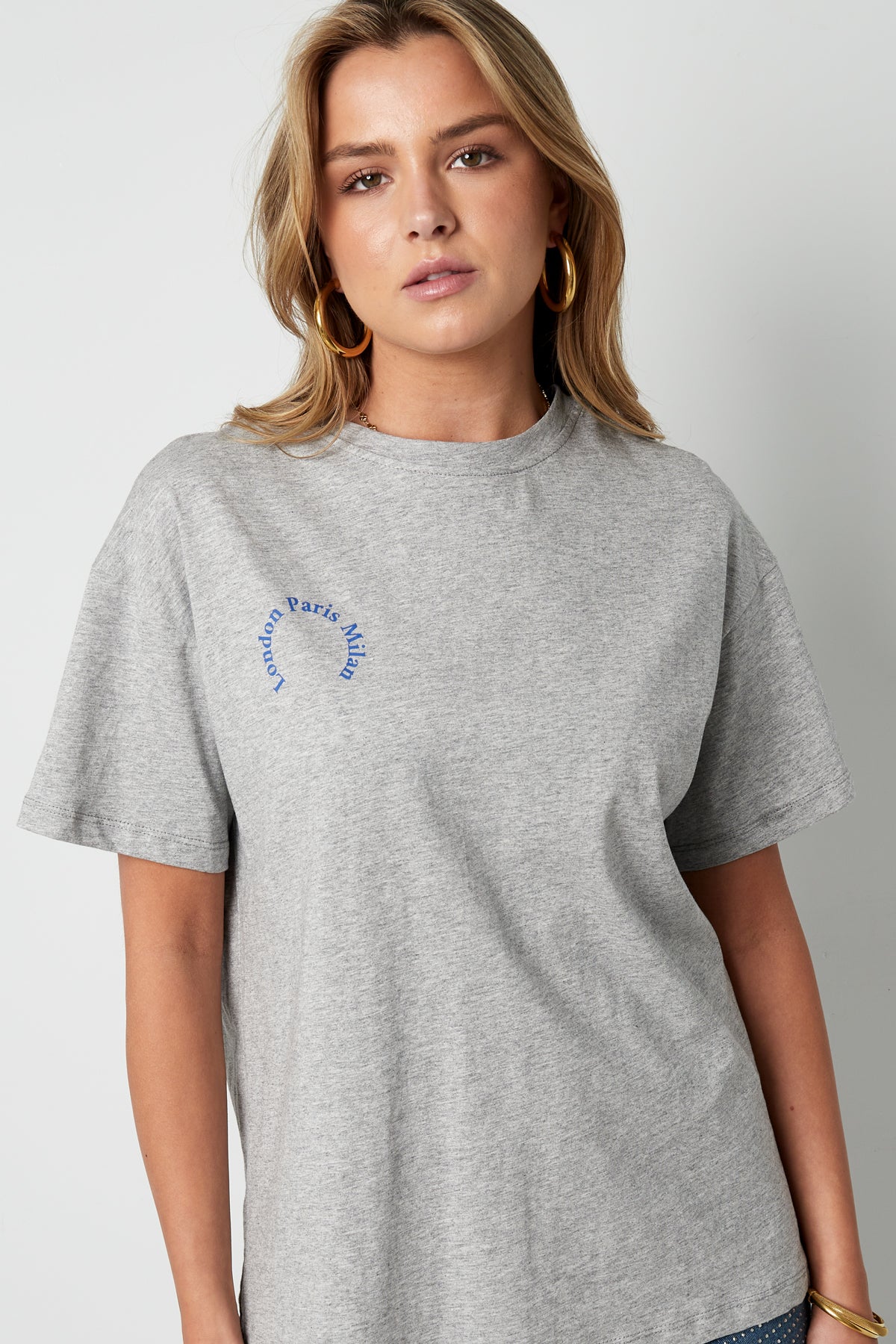 Circle Letter  Cotton T-Shirt Eloise Closet