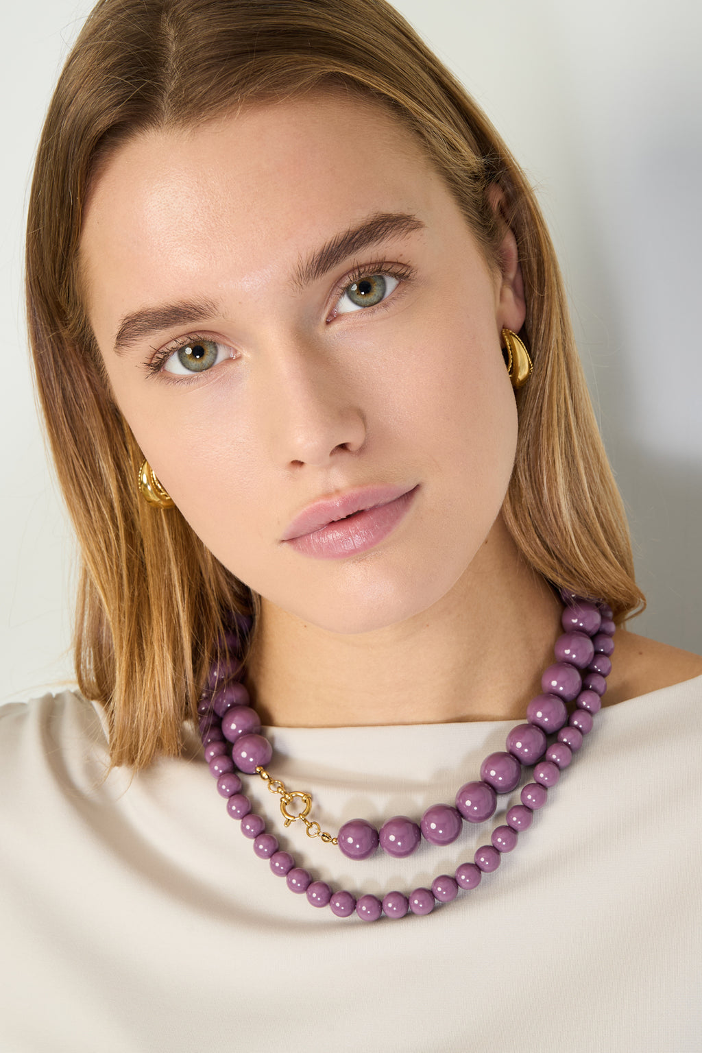 Medium Bead Necklace Eloise Closet Jewelry - 10mm