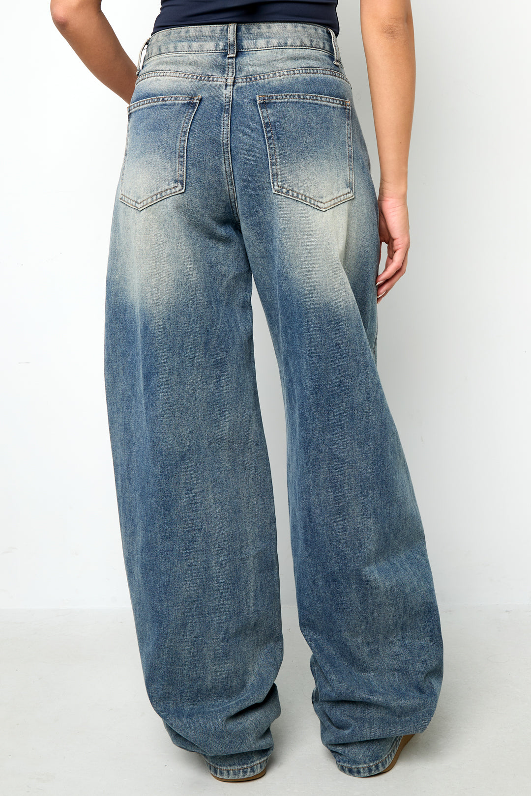 Eloise Closet Balloon Pants – The New Shape of Denim