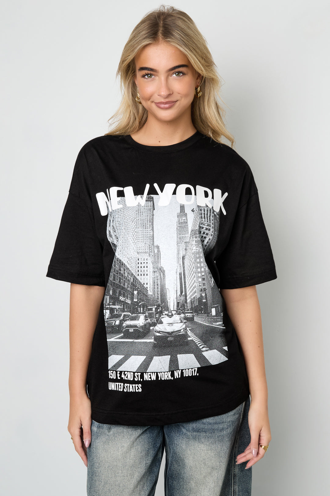 Eloise Closet New York Tee