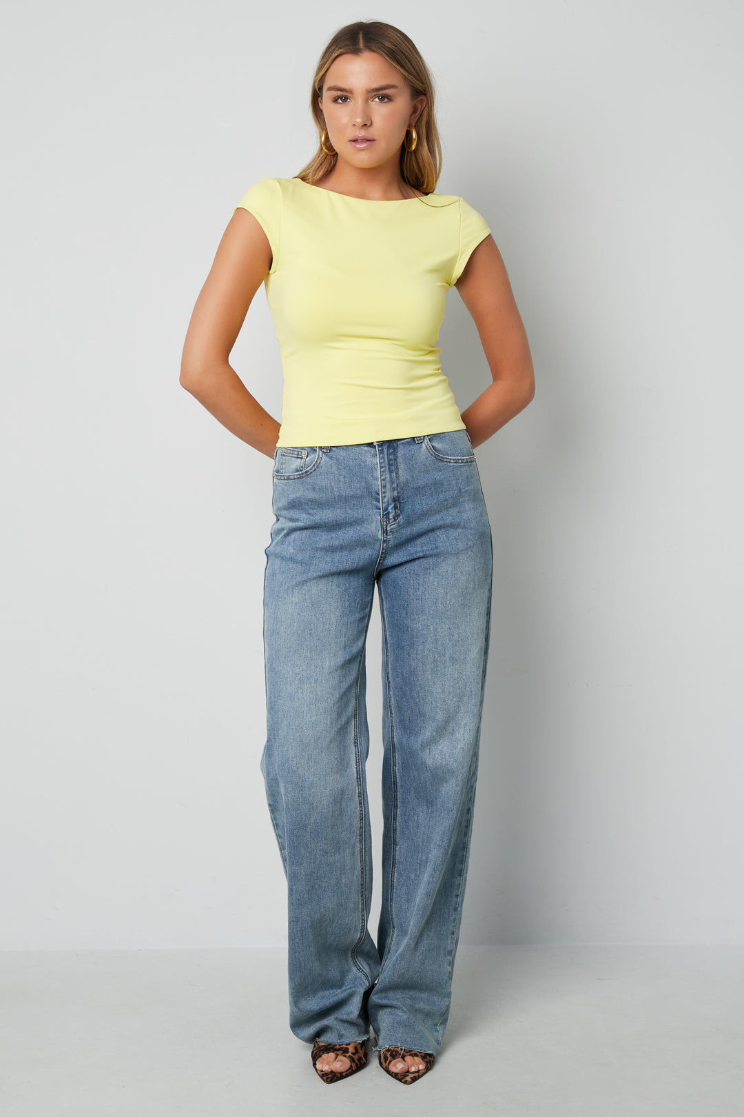 Soft Knit Basic T-Shirt Color Eloise Closet Spring/Summer