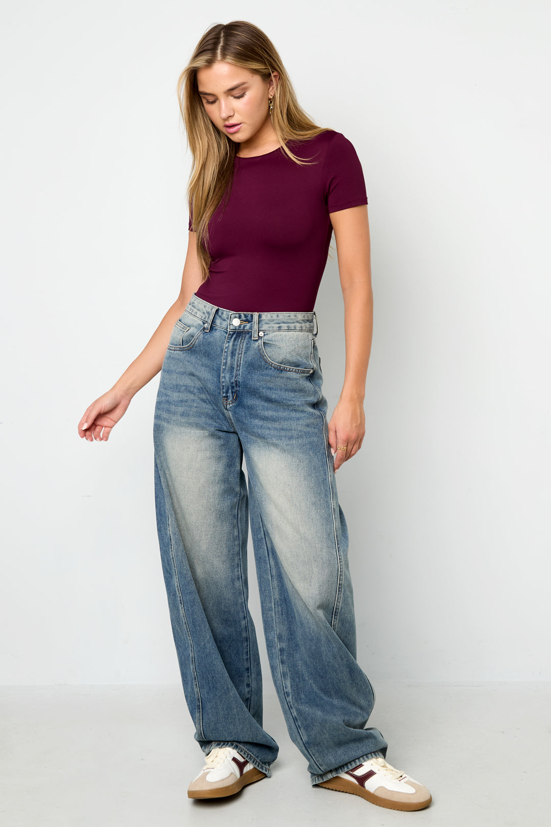 Elosie Closet T-shirt Body Basic