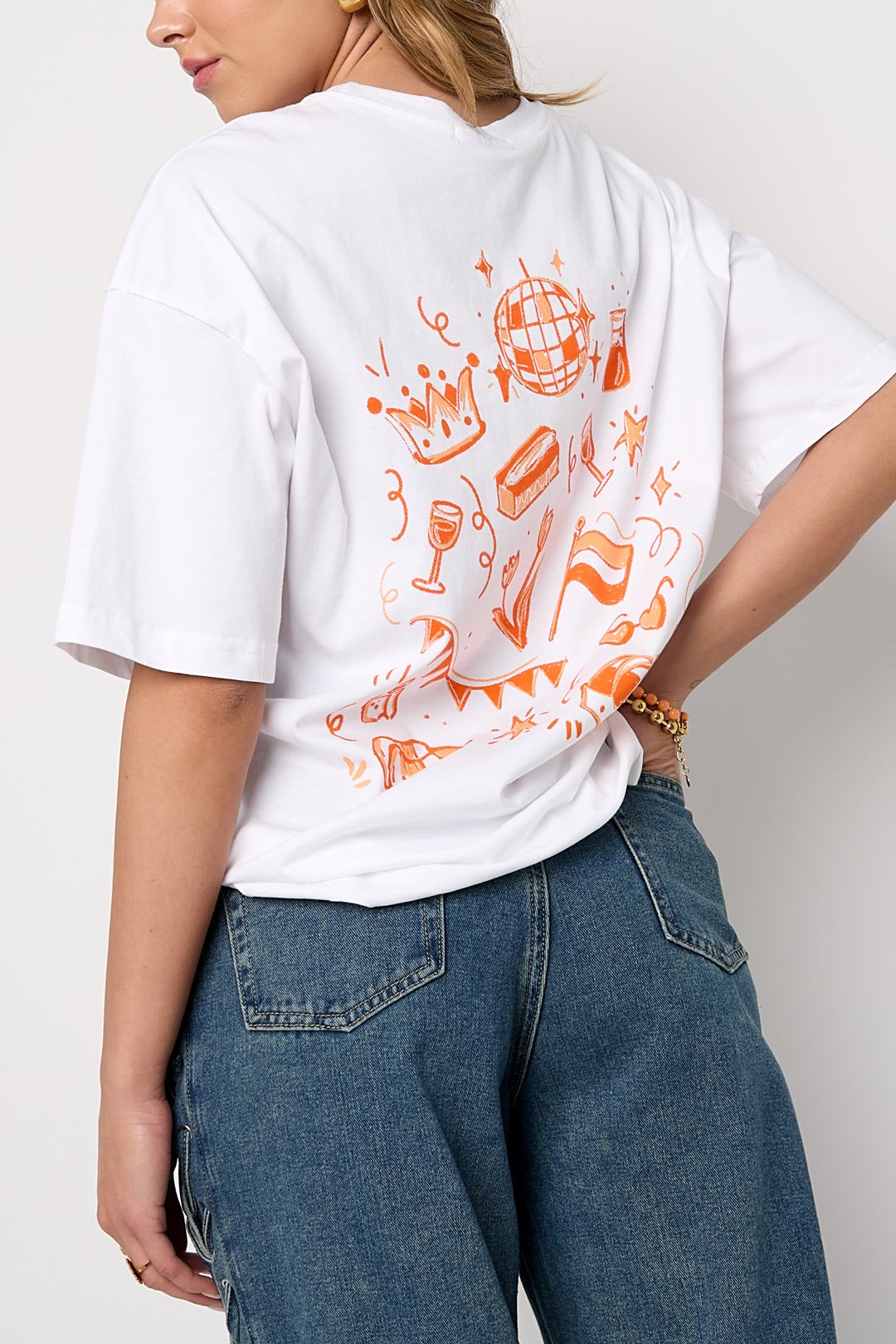 Crown Sketch T-Shirt Eloise Closet