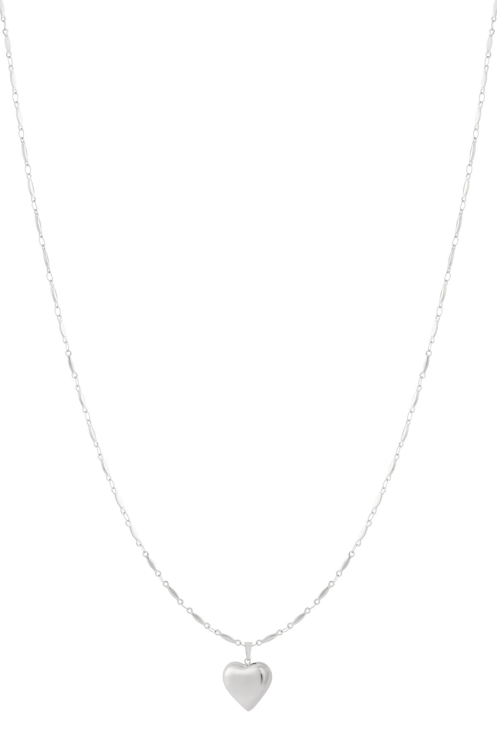 Amara Heart Long Necklace Eloise Closet Jewelry
