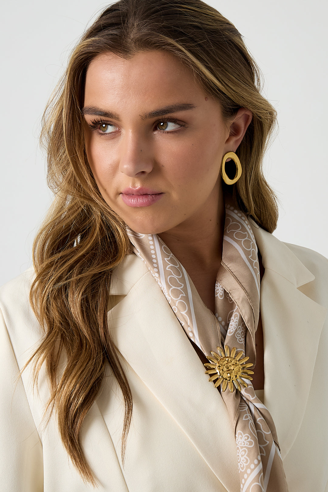 Flower Statement Brooch Eloise Closet Jewelry