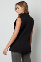 Eloise Closet Golden Edge Sleeveless Blazer