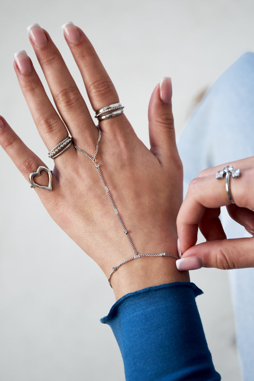 Rhinestone Hand Chain Eloise Closet Jewelry