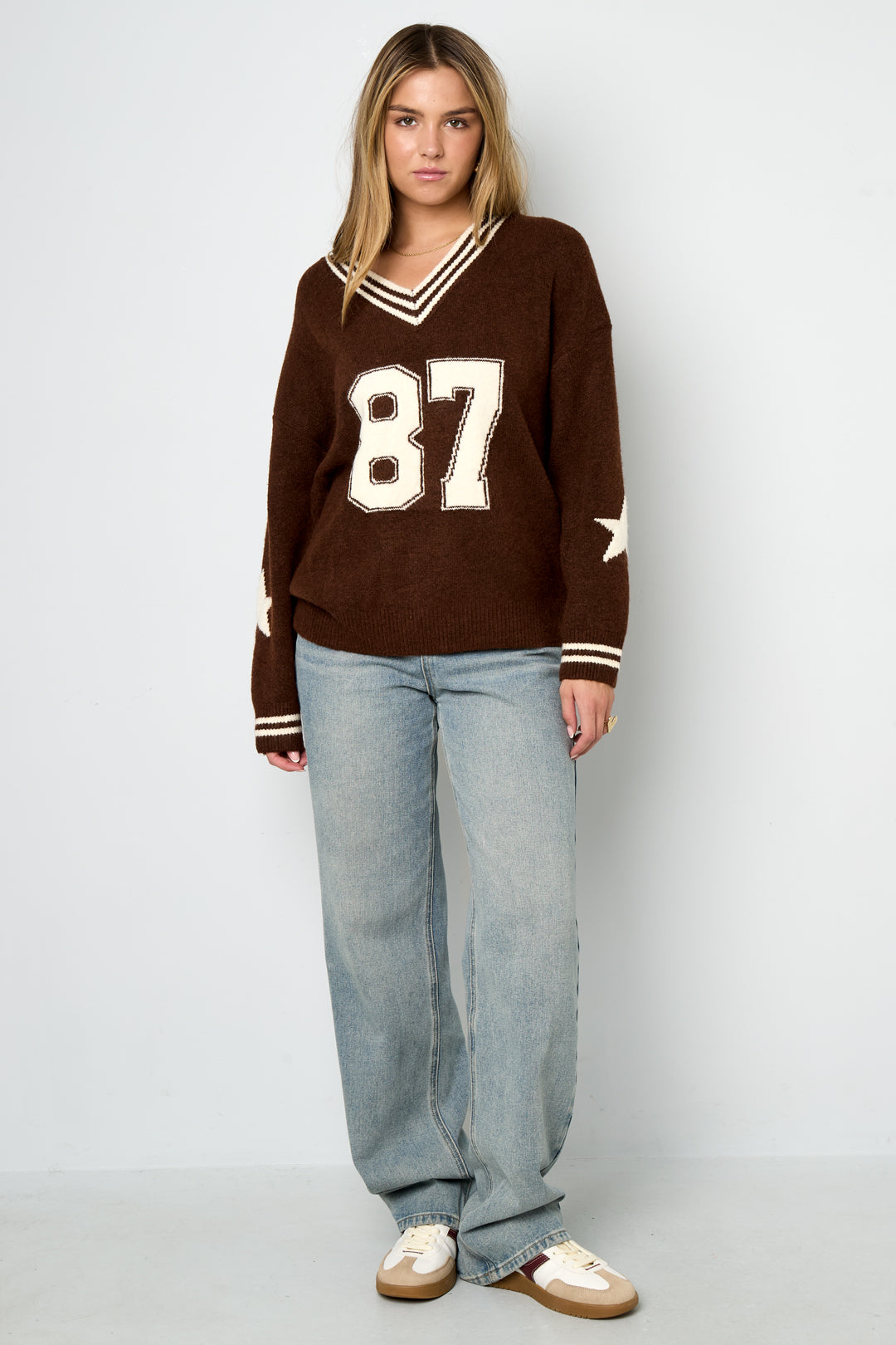 Eloise Closet "87" Sweater – Your New Varsity Favorite
