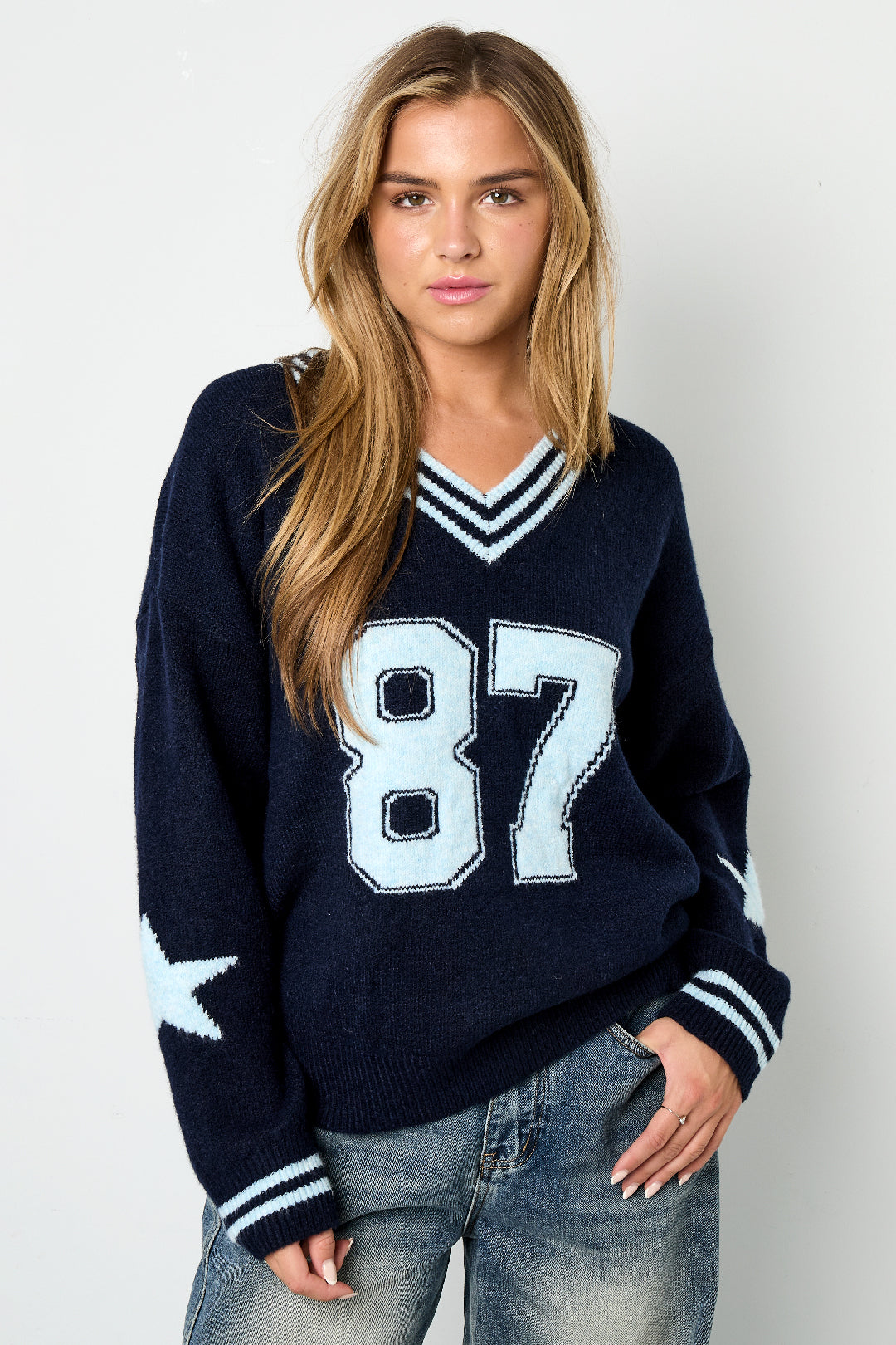 Eloise Closet "87" Sweater – Your New Varsity Favorite