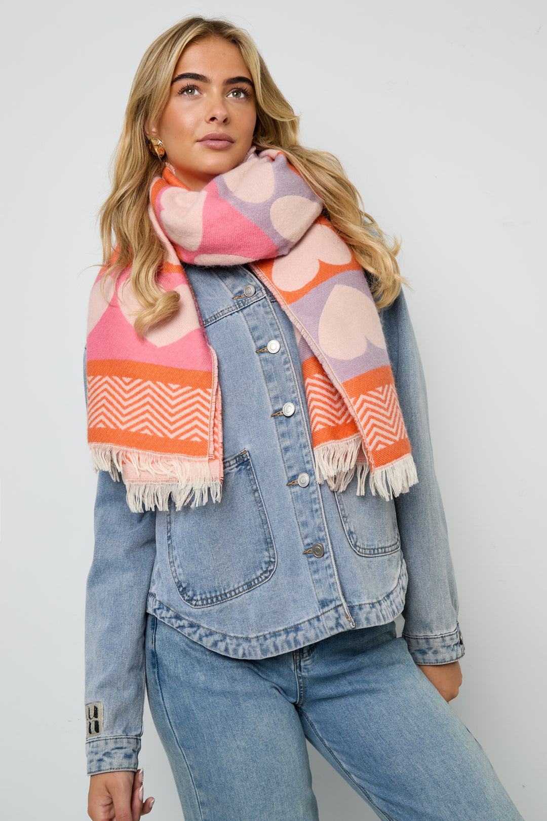 Scarf with hearts